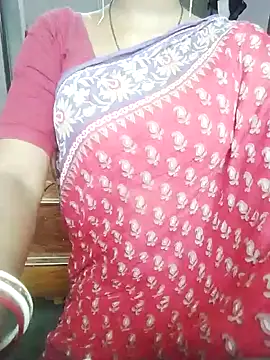 VVVthduv online show from July 10, 6:02 am