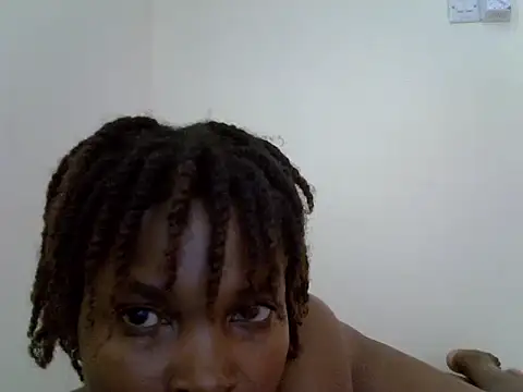 Snapshot of Pettite_ainah chatting on July 11, 2:50 pm Pettite ainah online show from July 11, 2:50 pm