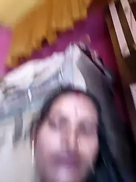 Snapshot of Cute_shivangi825 chatting on July 14, 7:35 am Cute shivangi825 online show from July 14, 7:35 am