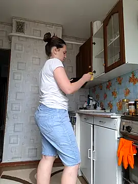 JeanneLoryzia online show from July 13, 8:57 am