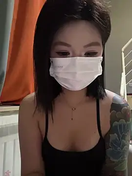 Xtryi02 online show from July 16, 3:42 pm