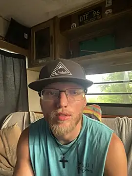 Snapshot of dilf_96 chatting on July 11, 11:16 pm dilf 96 online show from July 11, 11:16 pm