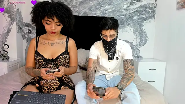 ErickAndSasha online show from July 12, 5:03 pm