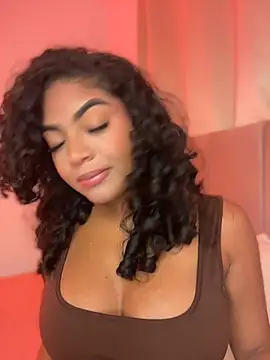 Snapshot of karlitamonroe chatting on July 18, 2:42 am karlitamonroe online show from July 18, 2:42 am