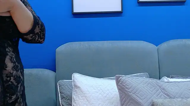 Snapshot of Victoria_Scarlett chatting on July 15, 4:41 am Victoria Scarlett online show from July 15, 4:41 am