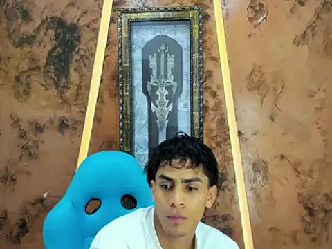Snapshot of juanjo_bigcock20 chatting on July 13, 1:32 pm juanjo bigcock20 online show from July 13, 1:32 pm