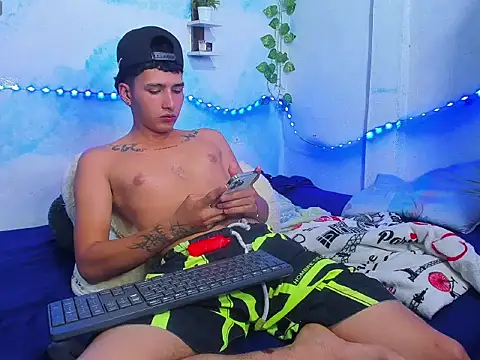 aaron mercury x online show from July 12, 5:30 am