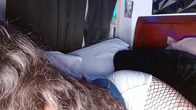 karinablanco online show from July 31, 4:48 pm
