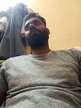 shivsingh12345 online show from July 13, 12:10 am