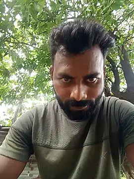 shivsingh12345 online show from July 14, 4:17 am