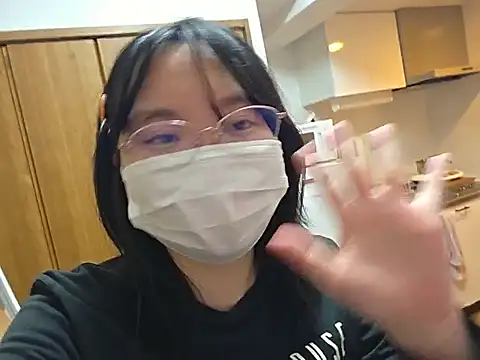 Snapshot of momonga_ichigo chatting on July 25, 3:07 pm momonga ichigo online show from July 25, 3:07 pm
