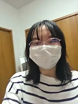 Snapshot of momonga_ichigo chatting on July 22, 11:12 am momonga ichigo online show from July 22, 11:12 am