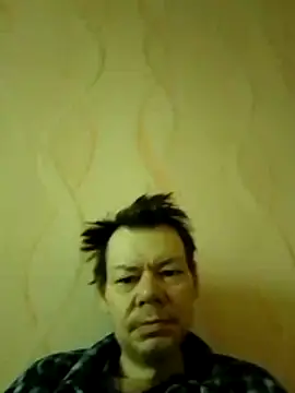 Snapshot of RzRoman19750 chatting on July 16, 1:57 am RzRoman19750 online show from July 16, 1:57 am