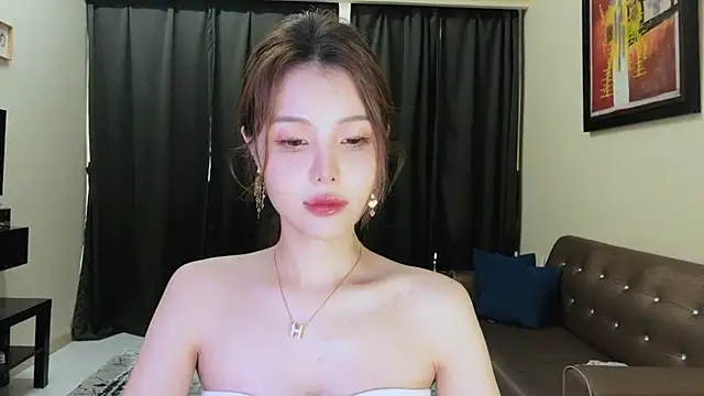 Yuki Juicy online show from July 15, 10:22 am