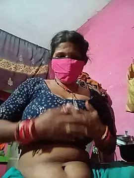 Snapshot of Sundarr_kanyaa chatting on July 17, 4:04 pm Sundarr kanyaa online show from July 17, 4:04 pm