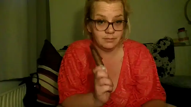 BeautyfullBigwoman online show from July 24, 12:39 am