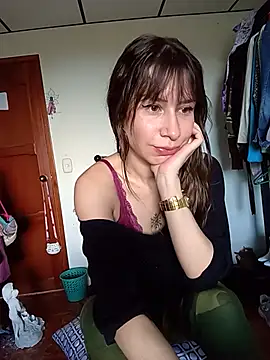 Snapshot of Jessica_Mont chatting on July 13, 8:19 pm Jessica Mont online show from July 13, 8:19 pm