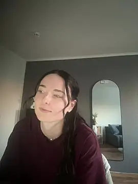 Snowhiite online show from July 14, 6:58 pm