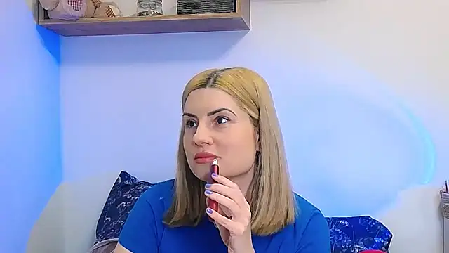 alisenties online show from March 19, 4:18 pm