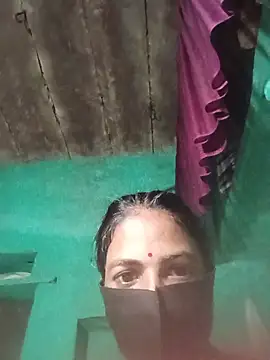 Snapshot of Suneeta2030 chatting on July 15, 2:24 pm Suneeta2030 online show from July 15, 2:24 pm