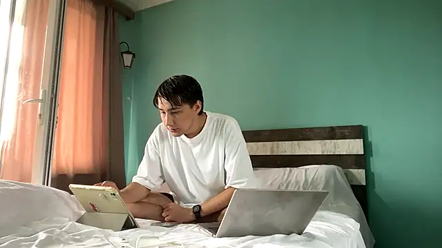 Snapshot of kleopatri_ chatting on July 21, 8:15 am kleopatri online show from July 21, 8:15 am