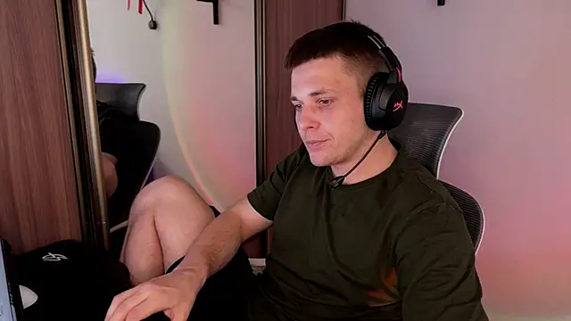 Nikclak online show from July 15, 3:19 pm