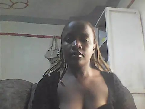 Snapshot of _yourgoodgirl chatting on July 13, 7:24 pm yourgoodgirl online show from July 13, 7:24 pm