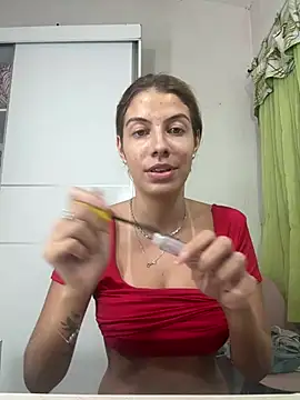 bloira6 online show from August 9, 2:41 am