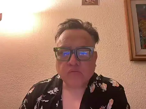 PROELIUM1977 online show from July 17, 4:32 am