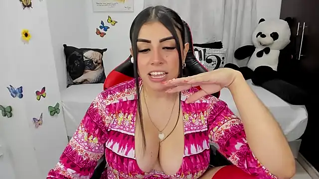 lucy007  online show from April 1, 12:46 am