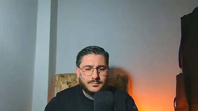nigthbluezu online show from July 14, 1:49 am