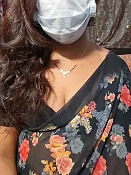 Snapshot of Telugu_vassu25 chatting on July 15, 4:58 pm Telugu vassu25 online show from July 15, 4:58 pm
