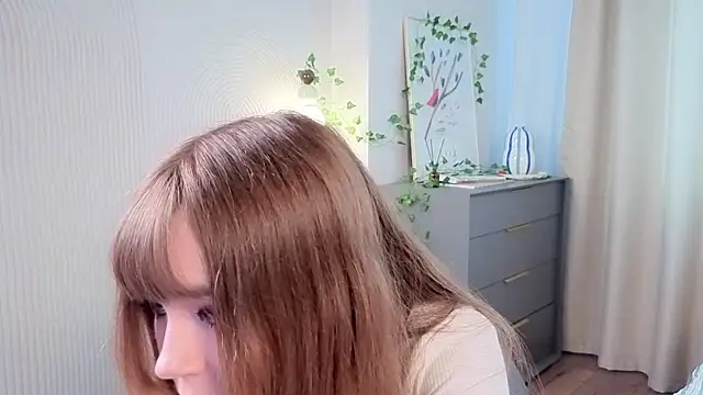 Snapshot of CharoletteDushane chatting on July 14, 3:40 pm CharoletteDushane online show from July 14, 3:40 pm