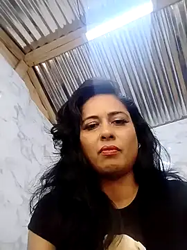 Snapshot of Leila_Xy chatting on July 23, 2:24 pm Leila Xy online show from July 23, 2:24 pm