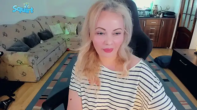 WhitneyLynn online show from March 5, 7:49 pm