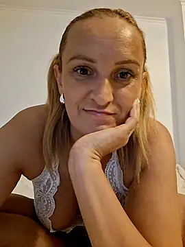 Asweety1 online show from July 17, 8:28 pm