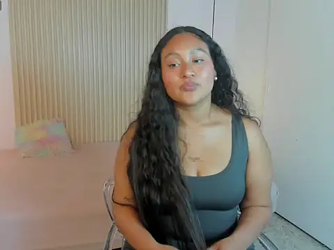 SerenaFordd online show from July 14, 8:48 pm