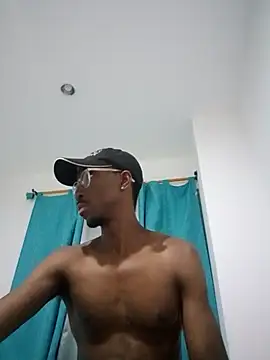 Snapshot of bbc_guy1989 chatting on July 15, 11:34 pm bbc guy1989 online show from July 15, 11:34 pm