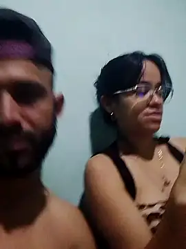 Snapshot of MiayLogann chatting on July 24, 12:50 am MiayLogann online show from July 24, 12:50 am
