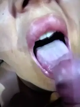 lcrazyonegirl online show from July 21, 8:32 pm