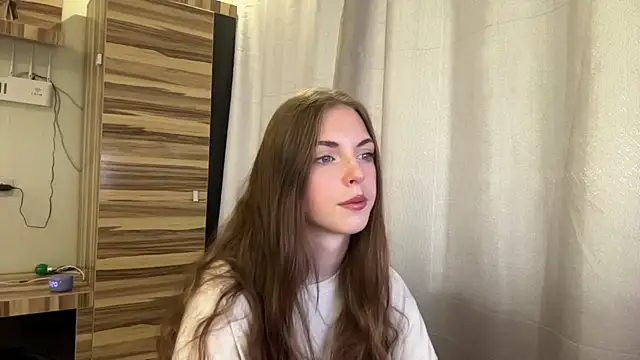 Clara kitty online show from July 16, 6:21 am