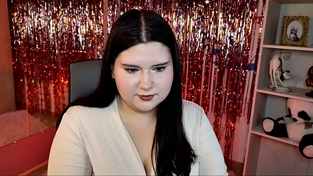 Snapshot of ChloeSpectra chatting on July 21, 9:32 am ChloeSpectra online show from July 21, 9:32 am