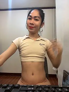 YourTSLovely online show from November 9, 7:29 pm
