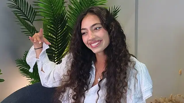 MarniCzekanski online show from July 16, 1:30 pm