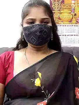 Snapshot of Kanishka77 chatting on July 18, 2:36 pm Kanishka77 online show from July 18, 2:36 pm