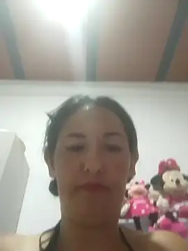 Snapshot of Sammyreina07 chatting on July 16, 6:32 am Sammyreina07 online show from July 16, 6:32 am