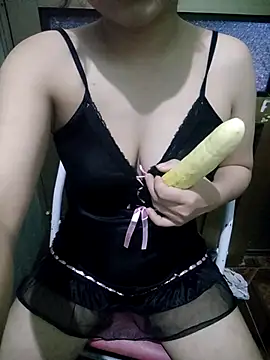 Love-Sexy12 online show from July 17, 1:36 am