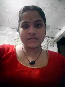 HotRavita389 online show from August 3, 3:18 pm