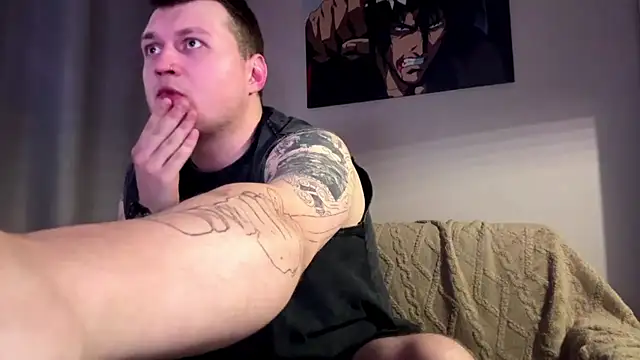 DavidLur online show from August 1, 5:11 pm