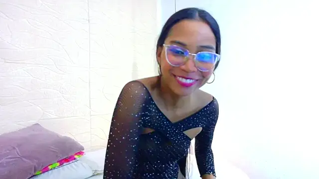 Snapshot of baby_brownsugar18 chatting on July 16, 2:36 pm baby brownsugar18 online show from July 16, 2:36 pm